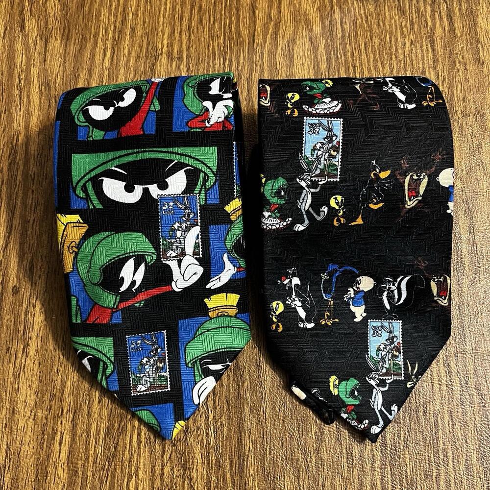 Vintage Looney Tunes Lot of‎ 2 Neck Ties 1997 USPS Stamp Collection 90's